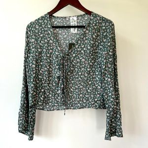 South Moon Under Long Sleeve Green Floral Top, Lightweight
